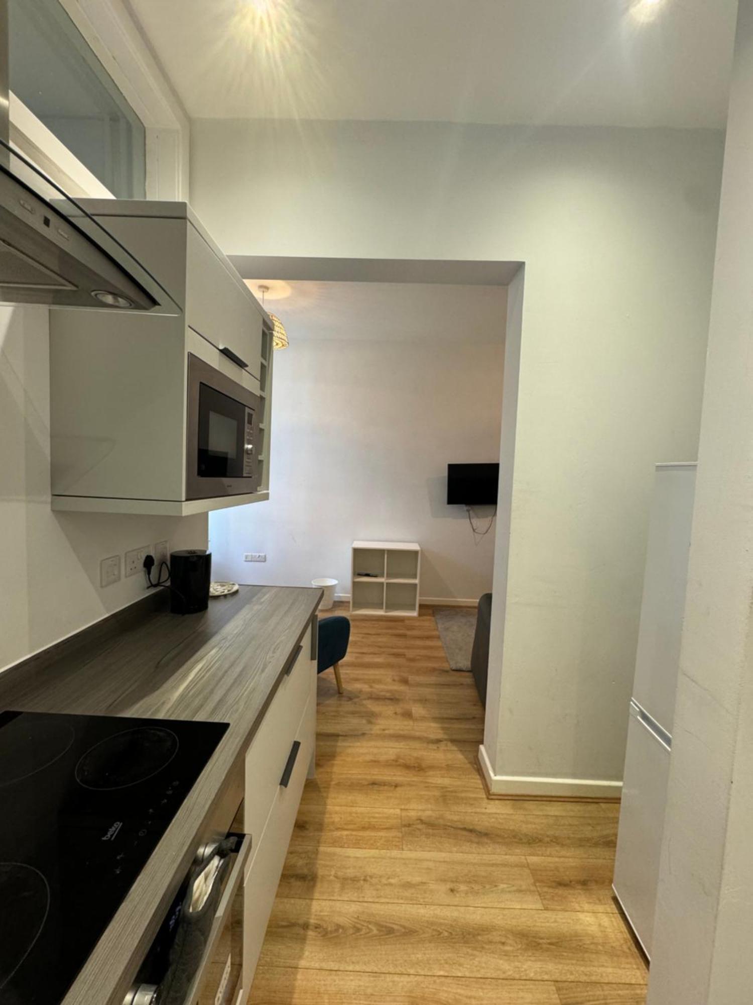 Armyn House Apartments, Your Coastal Escape In Falmouth Eksteriør bilde